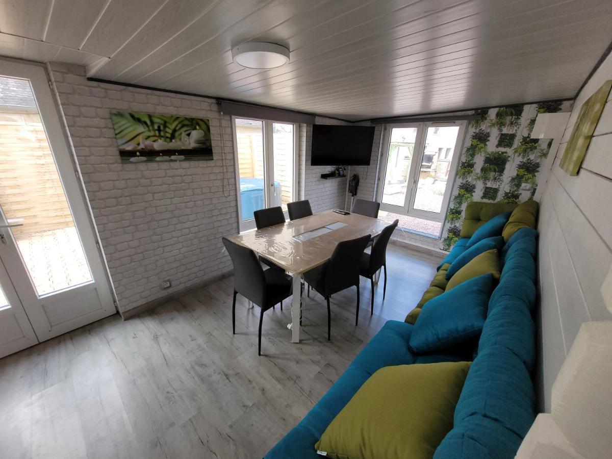 Beau Chalet 6 Personnes Avec Jacuzzi Tilly-sur-Seulles Exteriér fotografie
